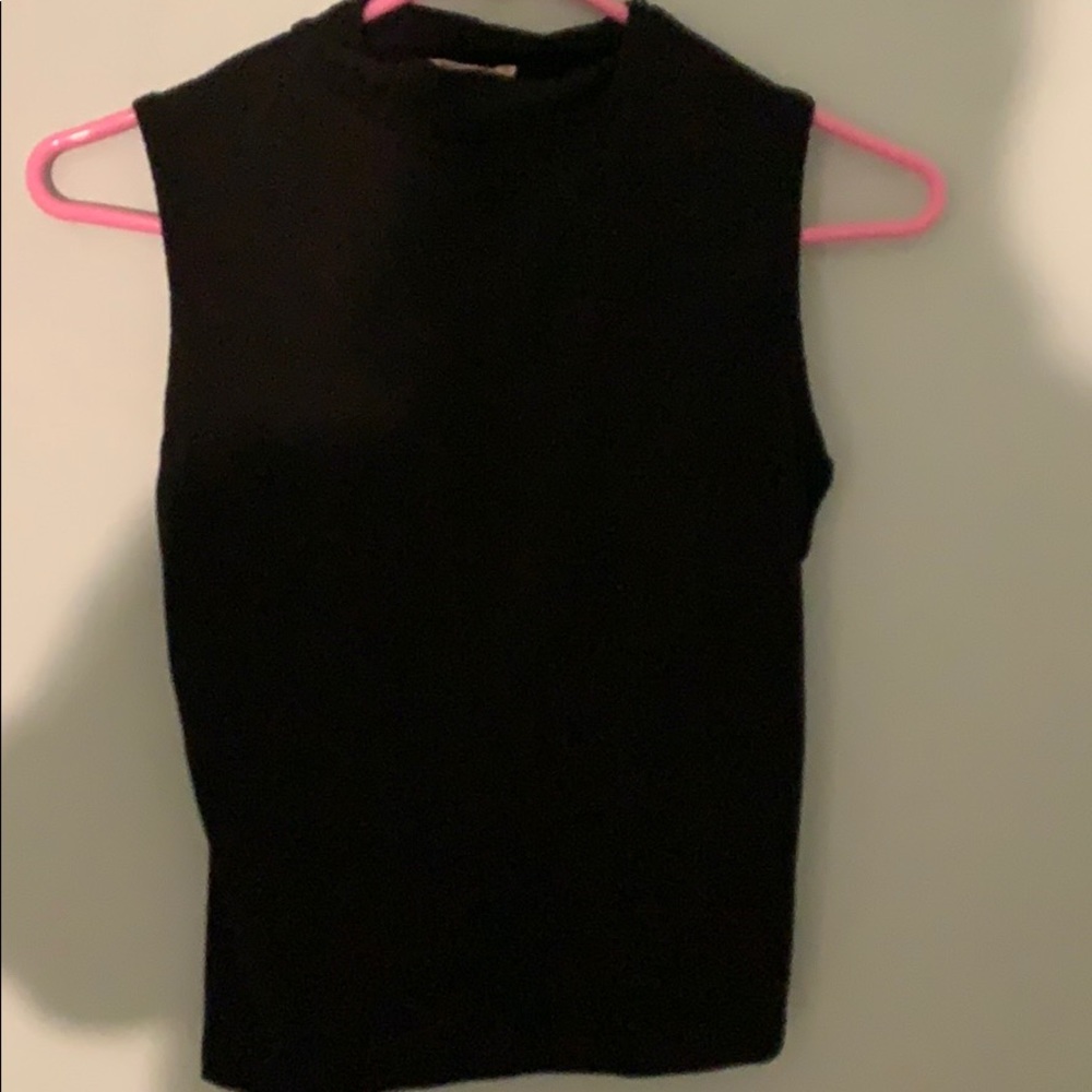 Cute black tank!!!